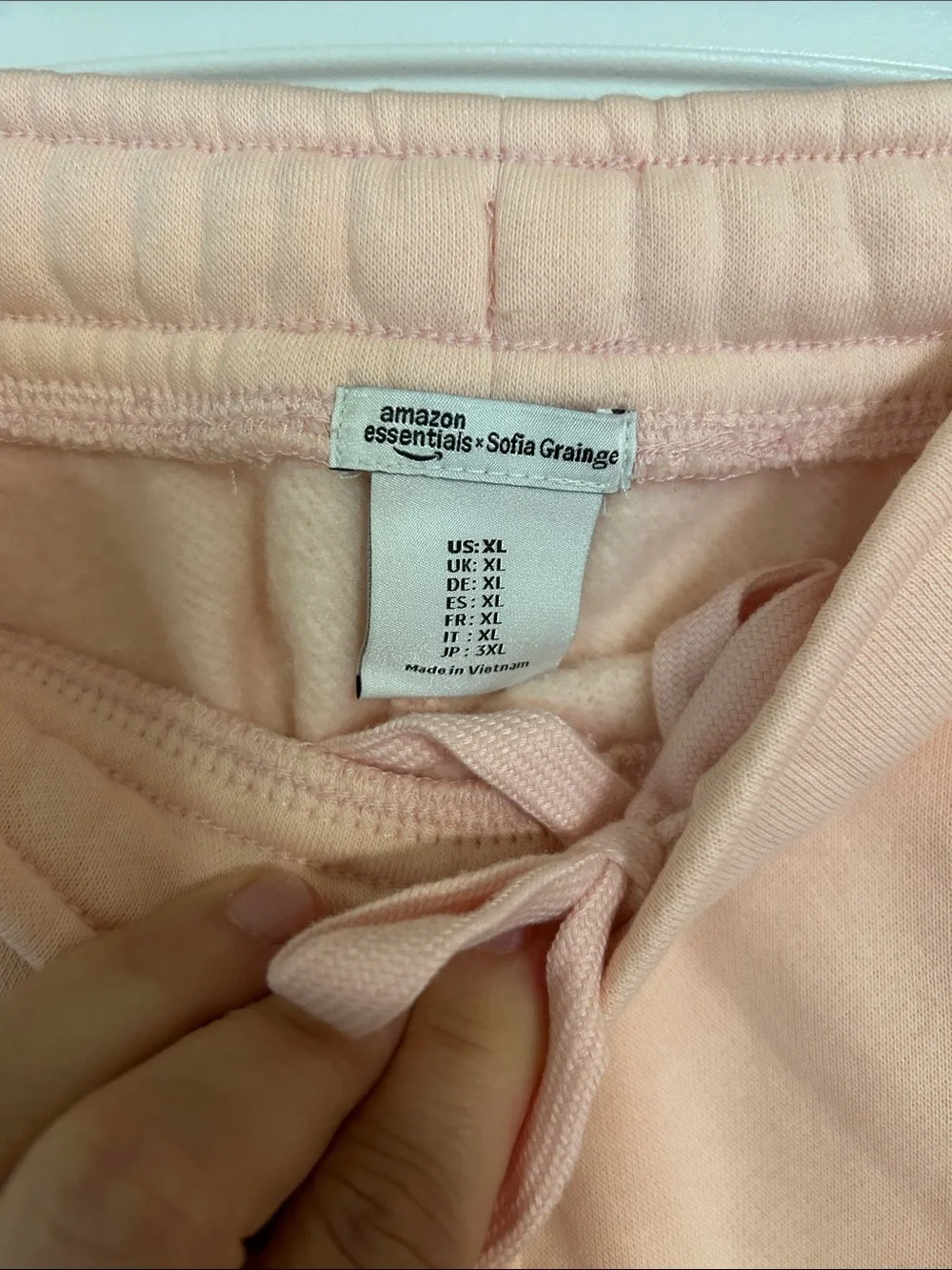 Amazon Essentials x Sofia Grainge Light Pink Crewneck Sweatshirt and Pant Set